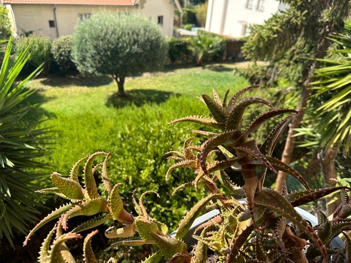 Location De Chambre Privee Dans Residence Prive, Jardins Et Parking Gratuit 1 Min To Tramway Et 9 Min De Centre-Ville, Accessibilite A Plusieurs Transports 니스 외부 사진
